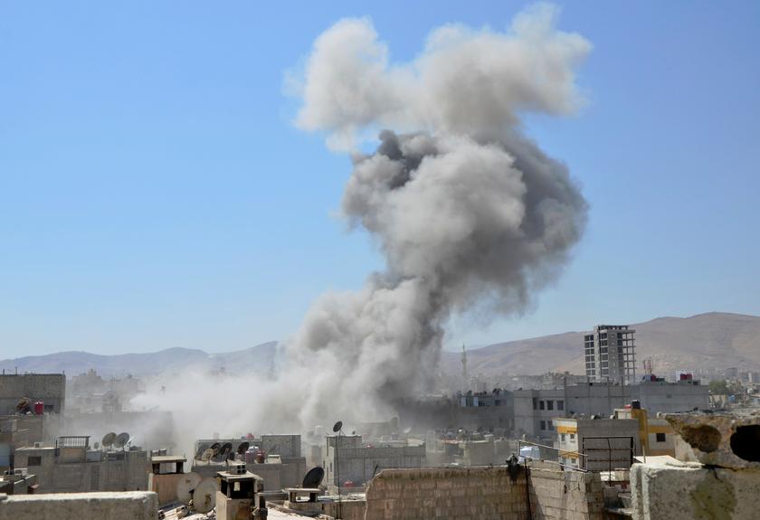 Smoke rises after what activists said was an air raid by forces loyal to Syria's President Bashar al-Assad in the Duma neighbourhood of Damascus July 30, 2013. u00e2u20acu201d Reuters pic