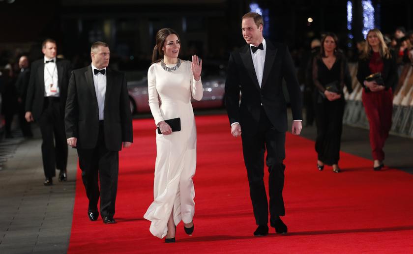 Britain's Prince William, the Duke of Cambridge and his wife Catherine, the Duchess of Cambridge arrive for the Royal Premiere of u00e2u20acu02dcMandela: Long Walk to Freedomu00e2u20acu2122 in London December 5, 2013. u00e2u20acu201d Reuters pic