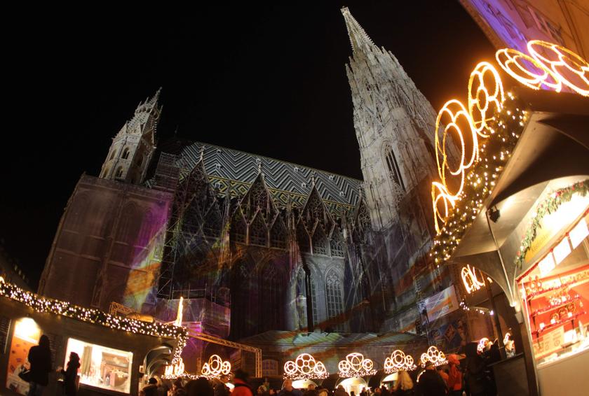 St. Stephen's cathedral is pictured behind an advent market in Vienna December 1, 2013. u00e2u20acu201d Reuters pic