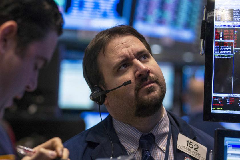 Traders work on the floor of the New York Stock Exchange December 11, 2013. u00e2u20acu201d Reuters pic