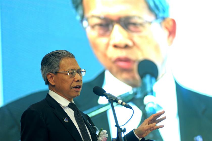 International Trade and Industry Minister Datuk Seri Mustapha Mohamed said Malaysia recorded the highest ever FDI by achieving RM38,774 million last year. u00e2u20acu201d Picture by K.E.Ooi