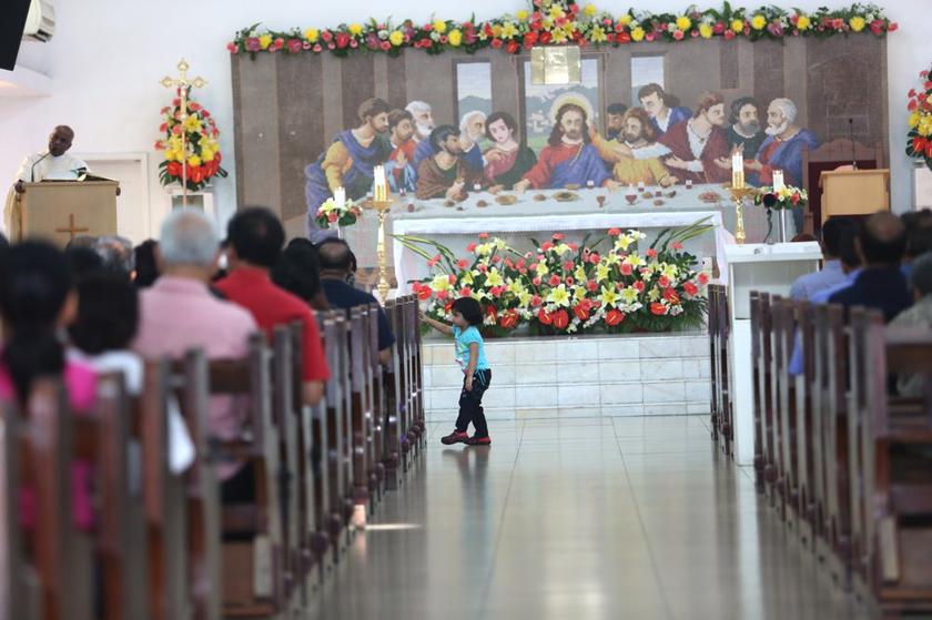 Catholics attend morning mass at the Church of St Anne in Port Klang, Selangor, January 5, 2013. u00e2u20acu201d Picture by Choo Choy May