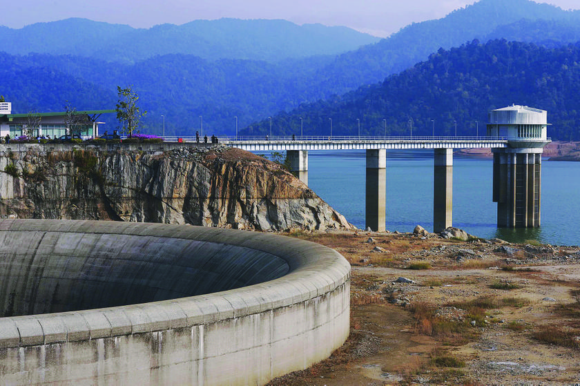 The Sungai Selangor dam is currently left with 57.6 per cent of water, Klang Gates with 58 per cent, and Kelinchi dam with 58.6 per cent. u00e2u20acu201d Picture by The Malay Mail