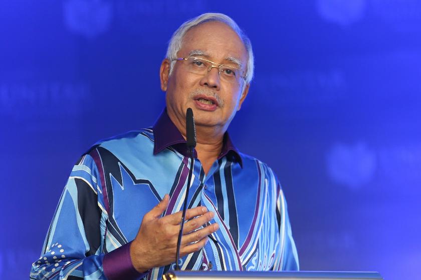 Najib delivers a speech at Unitar International Universityu00e2u20acu2122s (UAU) new campus in Kelana Jaya, February 27, 2014. u00e2u20acu201d Picture by Saw Siow Feng