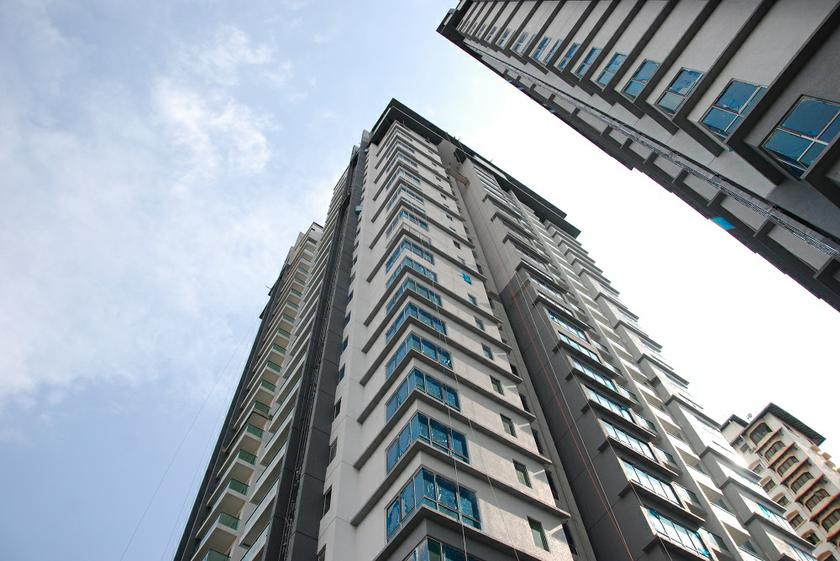 A view of the Glomac Damansara tower blocks that Veritas Group president David Mizan Hashim will be abseiling from, covering a height of 126 metres or 26 floors. u00e2u20acu201d Picture by Choo Choy May