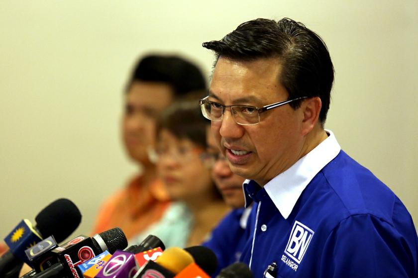 MCA president Datuk Seri Liow Tiong Lai speaks during a press conference at the launch of the MCA Kajang operations centre in Kajang, on February 16, 2014. u00e2u20acu201d Picture by Saw Siow Feng 