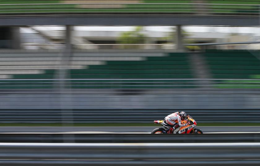 Honda MotoGP rider Marc Marquez of Spain rides during a pre-season test at Sepang circuit outside Kuala Lumpur February 6, 2014. u00e2u20acu201d Reuters pic