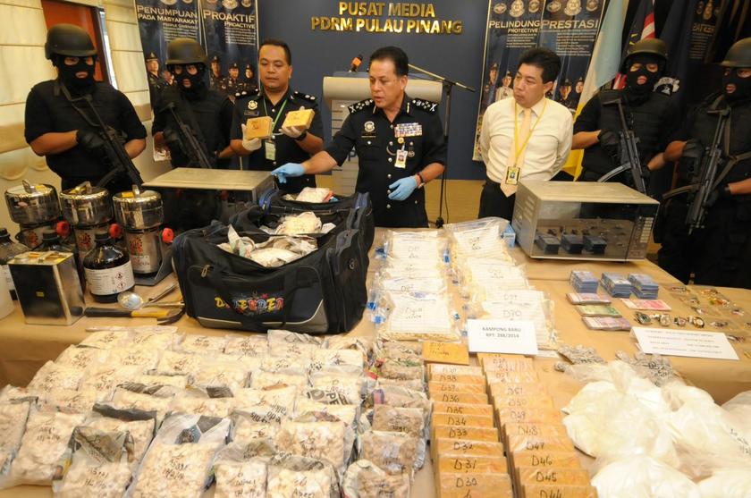 The police busted a drug lab and seized RM4.5 million worth of drugs and arrested four suspects. u00e2u20acu2022 Picture by K.E. Ooi