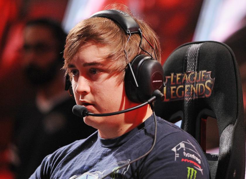 Belgian u00e2u20acu0153League of Legendsu00e2u20acu009d eSports player Mitch ,Krepo, Voorspoels concentrates in the North American Championship Series Spring round robin competition in Manhattan Beach, California, February 22, 2014 AFP