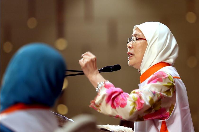 Datuk Seri Dr Wan Azizah speaks at Pakatan Rakyatu00e2u20acu2122s fifth national convention at Setia City Convention Centre in Shah Alam March 8, 2014 Saw Siong Feng
