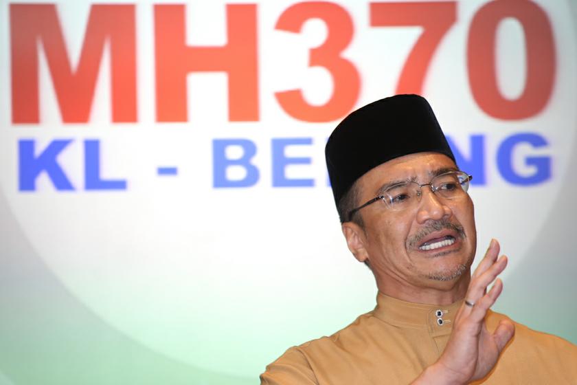 Defence and Acting Transport Minister Datuk Seri Hishammuddin Hussein holds a press conference at the Sama Sama Hotel in KLIA, on March 14, 2014. u00e2u20acu201d Picture by Saw Siow Feng