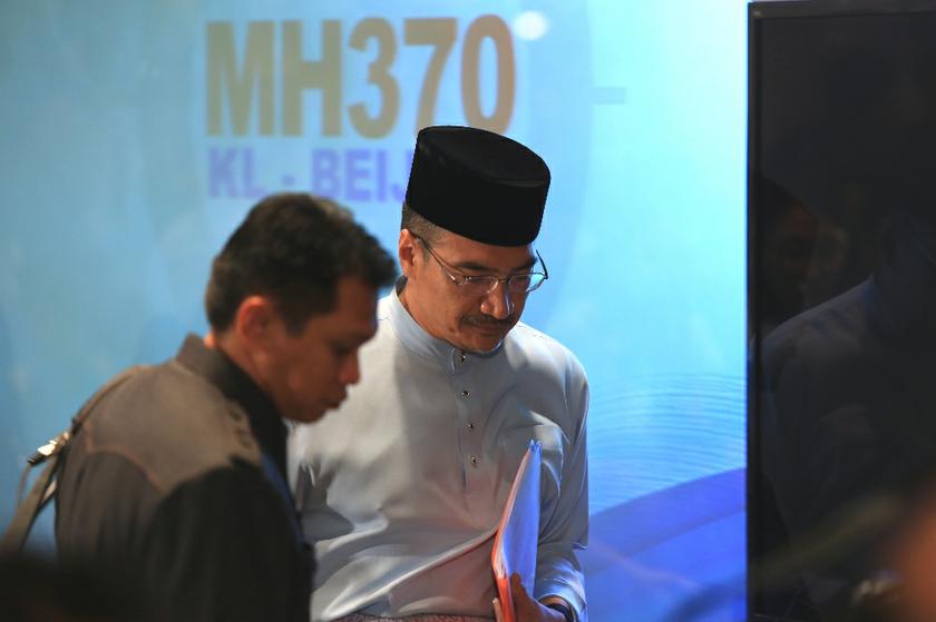 Acting Minister of Transport Datuk Seri Hishammuddin Hussein at a press conference at Sama Sama Hotel, on March 21, 2014. u00e2u20acu201d Picture by Saw Siow Feng