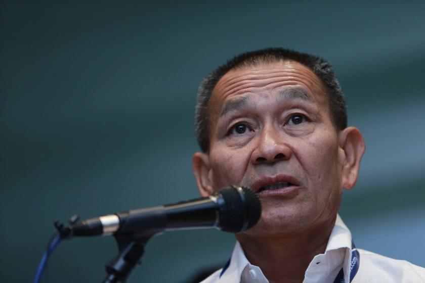 Malaysia Airlines chief executive Ahmad Jauhari Yahya speaks to the media during a news conference on missing Flight MH370, in Sepang March 8, 2014.u00c2u00a0u00e2u20acu201d Reuters pic