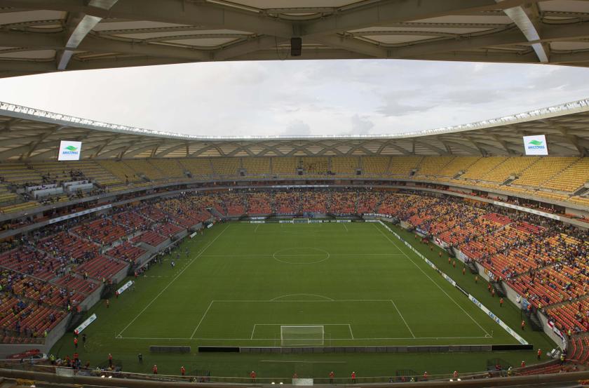 Fans arrive for the inauguration of the Arena Amazonia Vivaldo Lima  stadium in Manaus, March 9, 2014. u00e2u20acu201d Reuters pic