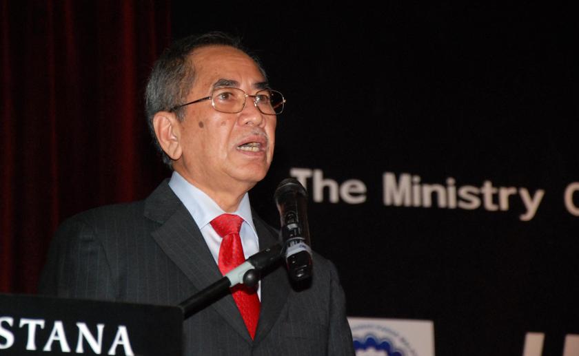 Datuk Wan Junaidi Tuanku Jaafar. u00e2u20acu201d Picture by Mohd Yusof Mat Isa