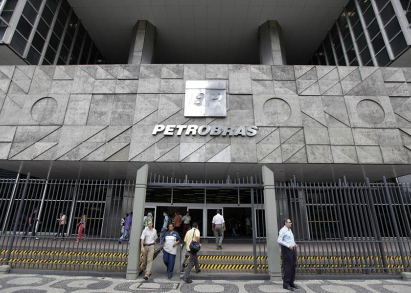 PetroBrasu00e2u20acu2122 legal department hands over documents warranted by police in the latest laundering scandal to hit the national oil company, April 12, 2014. u00e2u20acu201d Reuters pic