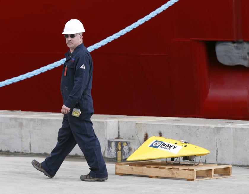 A US Navy Supervisor of Salvage and Diving (SUPSALV) towed pinger locator is pictured on a dock at HMAS Stirling naval base near Perth, March 30, 2014. u00e2u20acu201d Reuters pic