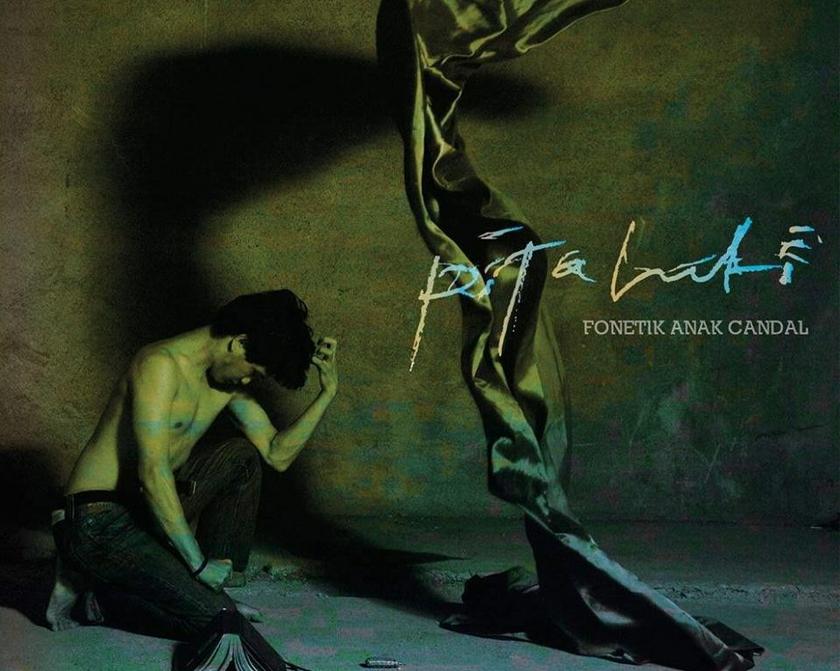 Pada awal tahun 2014, Pitahati berjaya menghasilkan album penuh dengan 10 lagu termasuk 3 lagu dari EP terdahulu dengan judul u00e2u20acu02dcFonetik Anak Candalu00e2u20acu2122.