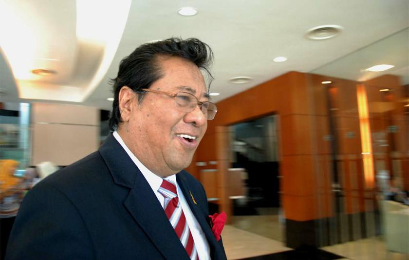 Selangor Mentri Besar Tan Sri Khalid Ibrahim seen at the Dewan Negeri Selangor at Shah Alam. u00e2u20acu201d Picture by Yusof Mat Isa