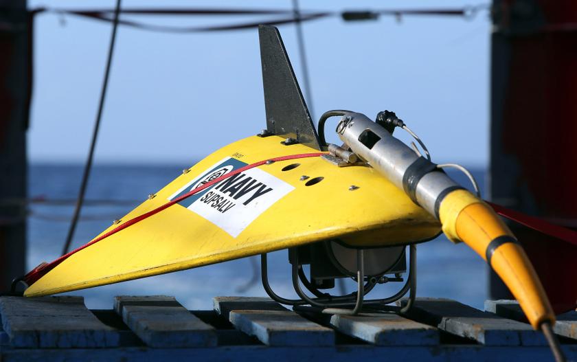 The towed pinger locator (TPL-25) sits on the deck of the Australian Defence Vessel Ocean Shield in the Indian Ocean during the search for the flight data recorder and cockpit voice recorder of the missing Malaysian Airlines flight MH370, April 5, 2014. — Reuters pic