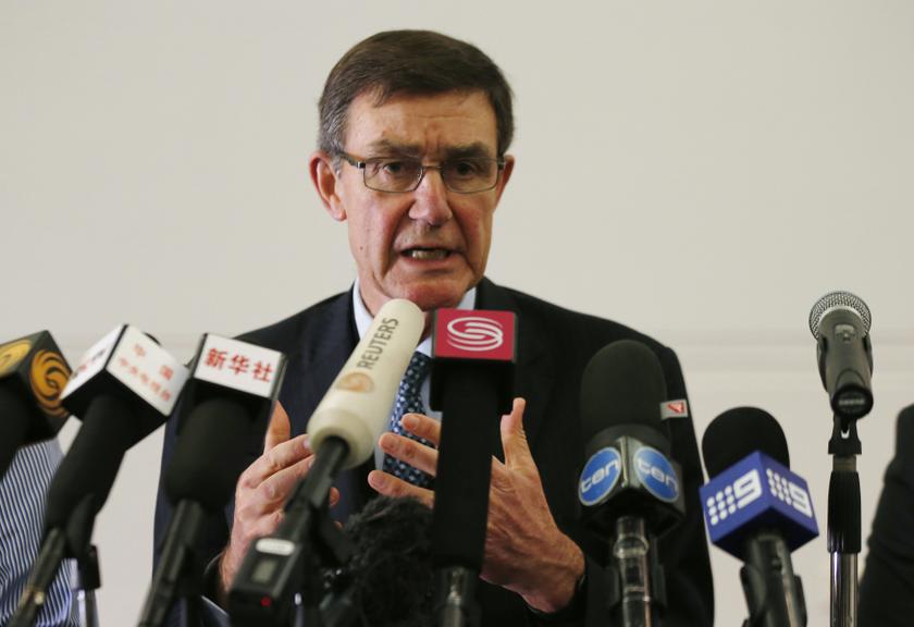 Chief Coordinator of the Joint Agency Coordination Centre (JACC), former Air Chief Marshal Angus Houston speaks at a news conference about the latest information on the search for Malaysia Airlines flight MH370, in Perth April 1, 2014. u00e2u20acu201d Reuters pic