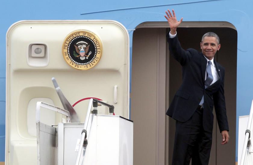 US President Barack Obama waves before boarding Air Force One at the Royal Malaysian Air Force base in Subang, outside Kuala Lumpur, as he departs for the Philippines, April 28, 2014. u00e2u20acu201d Reuters pic