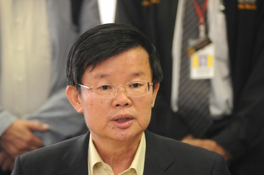 Penang DAP chairman Chow Kon Yeow (pic) says the committee will only hold a meeting this Thursday to discuss the Bukit Gelugor parliamentary by-election. u00e2u20acu2022 Picture by K.E. Ooi
