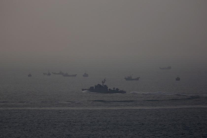 A South Korean corvette chases away fishing boats sailing under Chinese flags after they came too close to the Northern Limit Line (NLL) just off the island of Yeonpyeong in the Yellow Sea April 8, 2014. u00e2u20acu201d Reuters pic