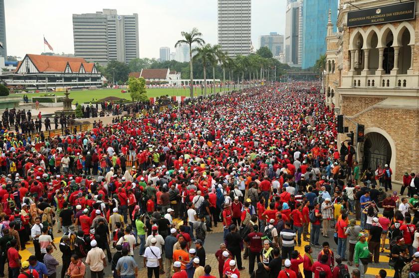 Thousands of Malaysian protesters turn up to protest against the Goods and Services Tax (GST) in front of Dataran Merdeka, on May 1, 2014. u00e2u20acu201d Picture by Choo Choy May
