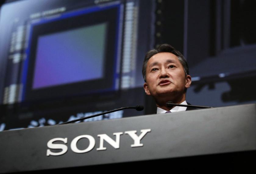 Sony Corp President and CEO Kazuo Hirai speaks at its corporate strategy meeting at the company's headquarters in Tokyo May 22, 2014 Reuters
