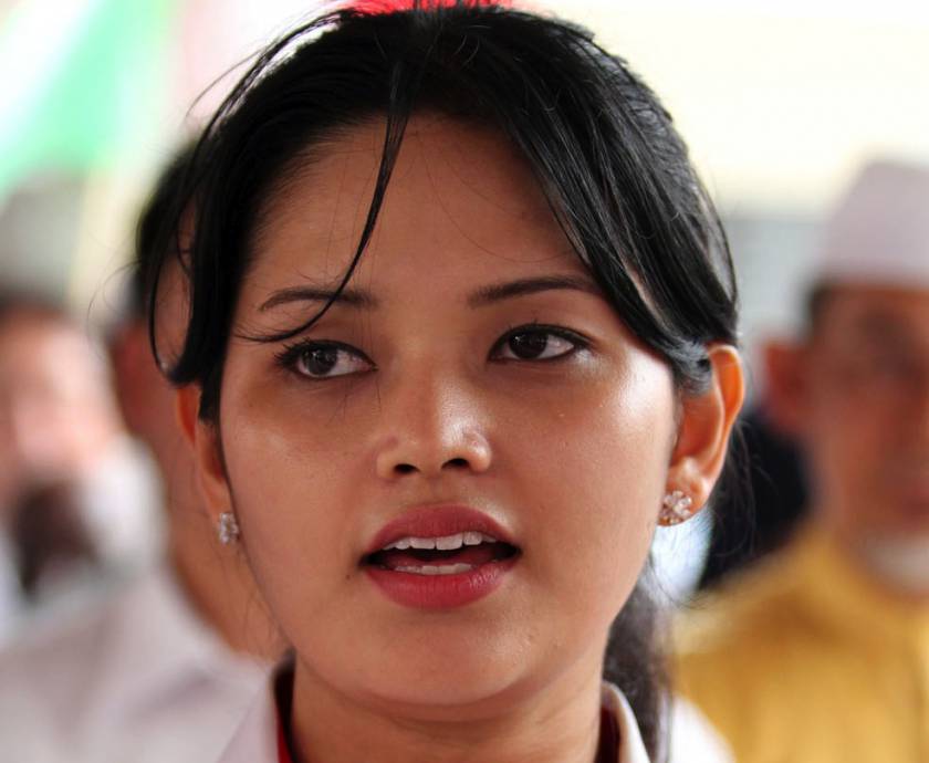 Utusan Malaysia published a report claiming that DAP had tricked Barisan Nasional into starting a smear campaign against Dyana Sofya by spreading a look-alike photograph of a Filipino actress in bikini. u00e2u20acu201d Picture by Yusof Mat Isa