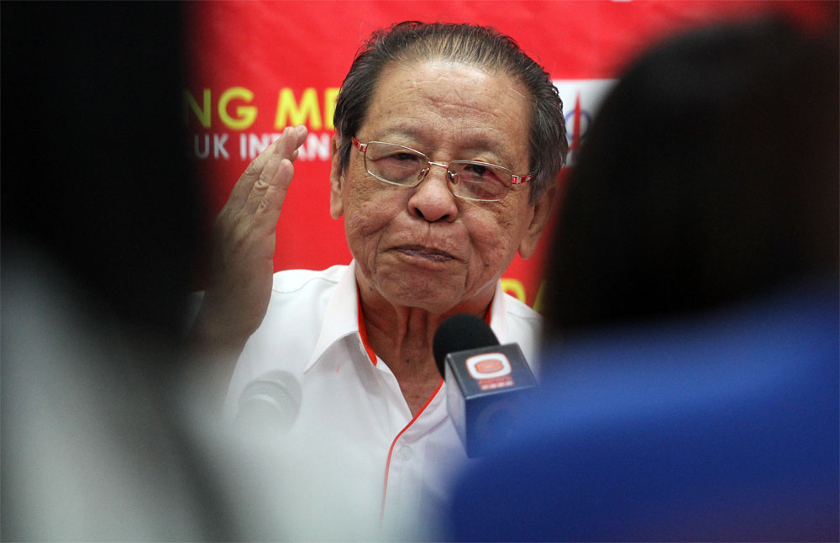DAP's Lim Kit Siang speaks to reporters during a press conference in Teluk Intan, on May 23, 2014. u00e2u20acu201d Picture by Yusof Mat Isa