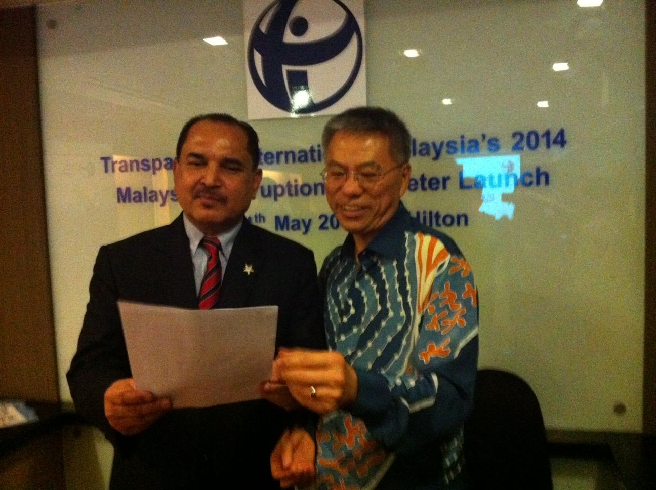 From left: TI-M president Datuk Akhbar Satar and secretary-general Dr Loi Kheng Min at the launch of the Malaysian Corruption Barometer 2014 survey results on May 14, 2014. u00e2u20acu2022 Picture by Boo Su-Lyn