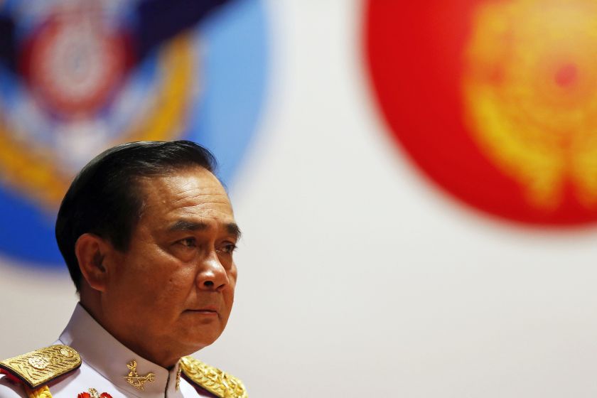 Thai Army chief General Prayuth Chan-ocha arrives to address reporters at the Royal Thai Army Headquarters in Bangkok May 26, 2014. u00e2u20acu201du00c2u00a0Reuters pic