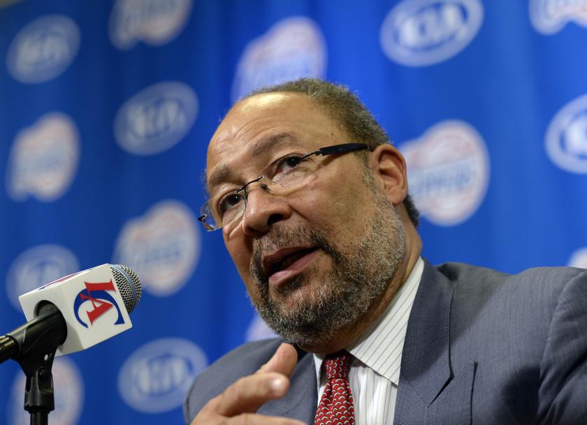 Los Angeles Clippers interim CEO Richard Parsons speaks during a news conference at Staples Center in Los Angeles, California May 12, 2014. u00e2u20acu201d Reuters pic