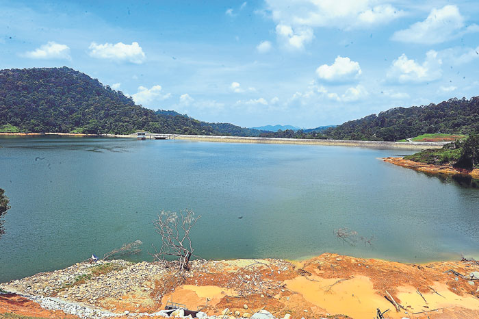 Water levels in Selangoru00e2u20acu2122s dams continue to rise, ending water rationing in all areas under Syabasu00e2u20acu2122 jurisdiction. u00e2u20acu201d Malay Mail pic