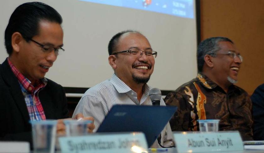 Honorary Secretary Pertubuhan Ikram Malaysia, Zaid Kamaruddin speaks during the Hudud in Malaysia forum at the KLSCAH in Kuala Lumpur. u00e2u20acu2022 Picture by Yusof Mat Isa