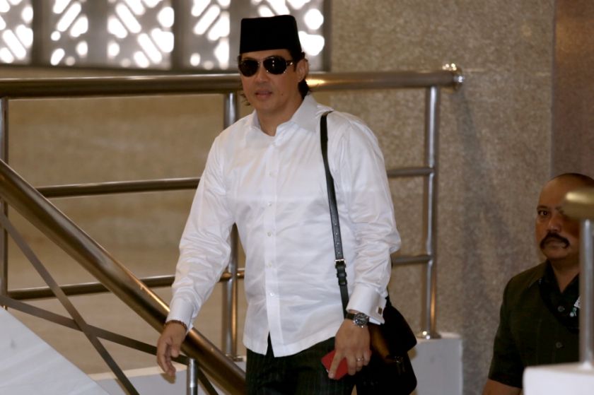 Datuk Seri Mahmud Abu Bekir Taib (pic) filed for divorce from Shahnaz Abdul Majid on May 11, 2011, almost two decades after they married in 1992. u00e2u20acu201d Picture by Saw Siow Fengn