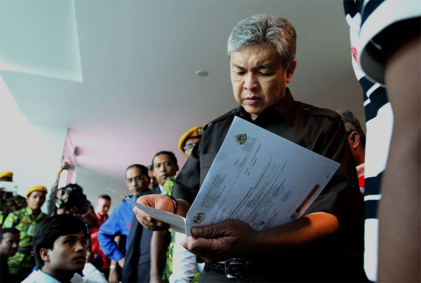 Home Affairs Minister, Datuk Seri Ahmad Zahid Hamidi visits KLIA2. u00e2u20acu2022 Picture by Yusof Mat Isa