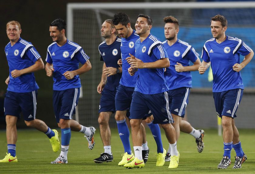 Bosnia's national team players attend a training session a day before their World Cup football match against Nigeria at the Arena Pantanal in Cuiaba June 21, 2014. u00e2u20acu201d Reuters pic