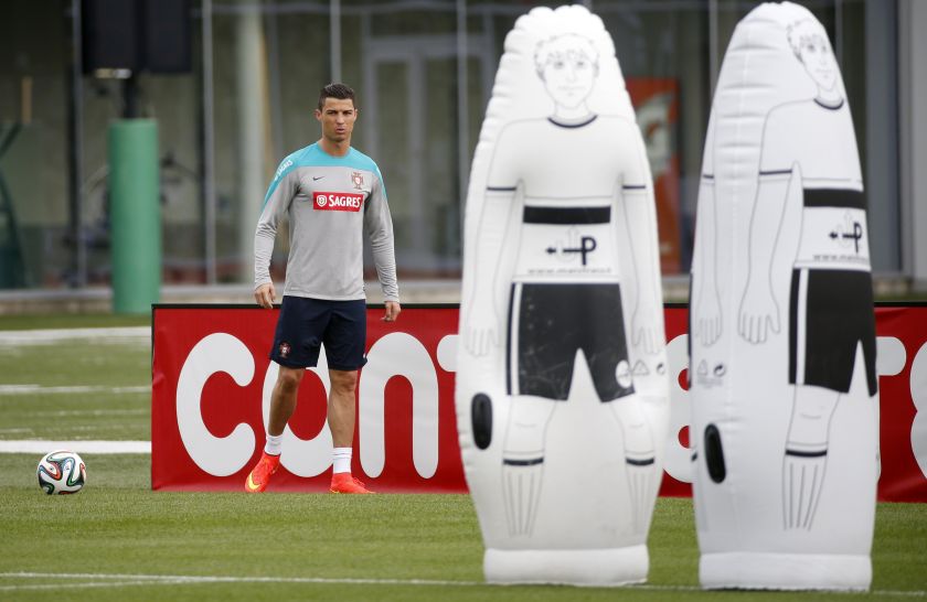 Portugalu00e2u20acu2122s Cristiano Ronaldo attends a training session for their upcoming international friendly soccer matches in Florham Park, New Jersey, June 4, 2014. u00e2u20acu201d Reuters pic
