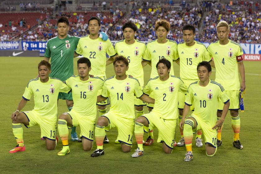 Japan's national  team Samurai Blue pose for a team photo before their international friendly soccer match against Costa Rica in Tampa, Florida June 2, 2014. u00e2u20acu201du00c2u00a0Reuters pic
