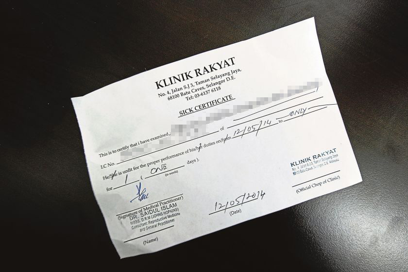 Picture shows a medical chit (MC) bought by a Malay Mail reporter with the doctoru00e2u20acu2122s stamp but not his MMC registration number on it. u00e2u20acu2022 Malay Mail pic