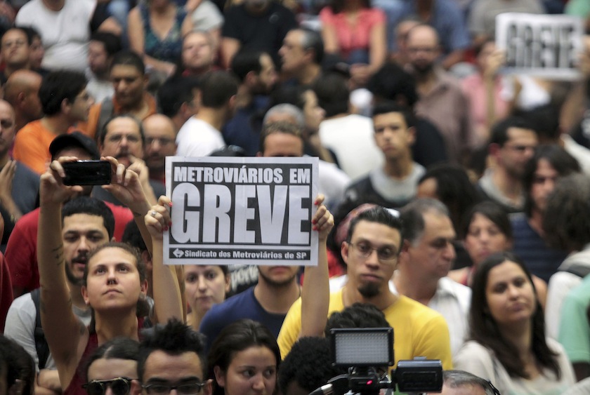 An assembly of Sao Paulo's metro workers debate whether to continue their strike that is on its fourth day, in Sao Paulo, June 8, 2014. u00e2u20acu201du00c2u00a0Reuters pic