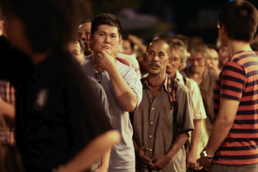 People lining up for food at a soup kitchen in Kuala Lumpur, June 23, 2014. u00e2u20acu201d Picture by Choo Choy May