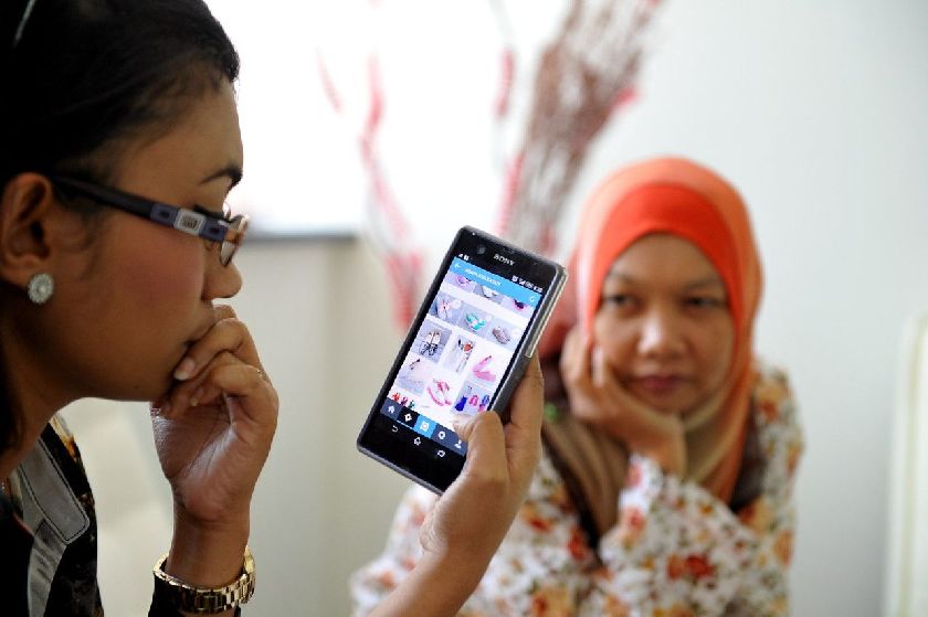 Online shopping has taken off in Malaysian lifestyle purchasing, as attests to in statistics from Pos Malaysia, which delivers most of such purchasers Bernama pic