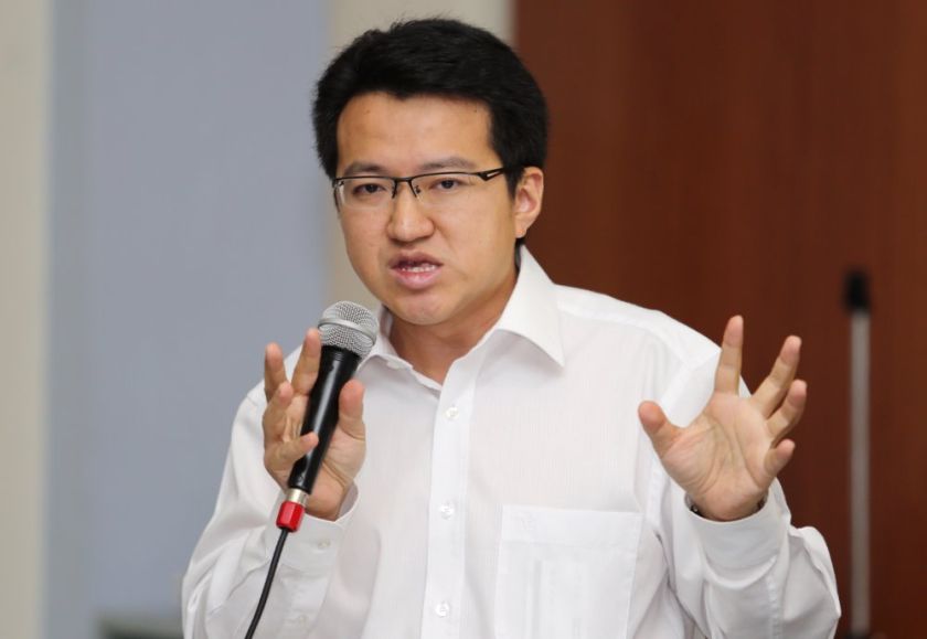 Liew Chin Tong speaks at the cabinet reshuffle forum at KLSCAH. u00e2u20acu201d Picture by Choo Choy May