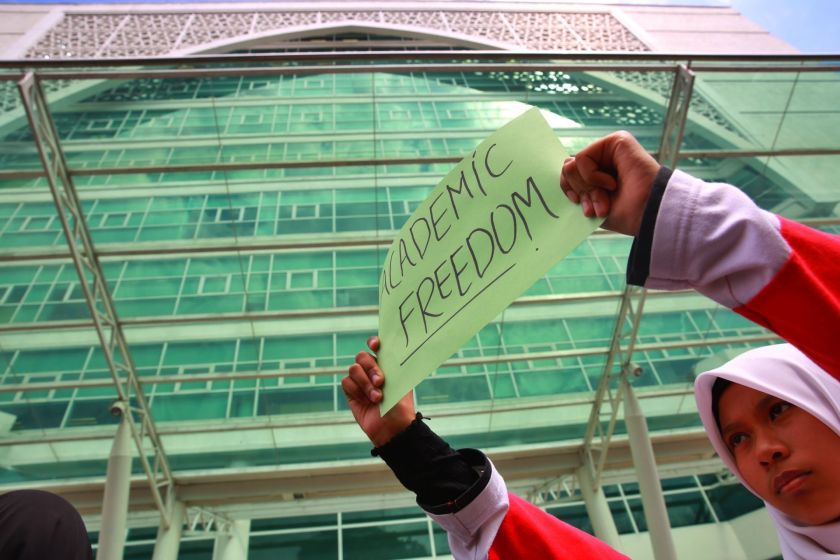 University Malaya students protesting against the recent sacking of Professor Datuk Dr Mohammad Redzuan Othman, July 4, 2014. u00e2u20acu201d Picture by Saw Siow Feng