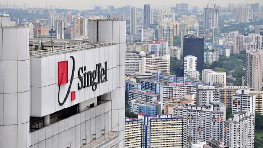 SingTelu00e2u20acu2122s net income fell to S$836 million (RM2.1 million) in the three months ended June from S$1.01 billion a year earlier. u00e2u20acu201d AFP pic