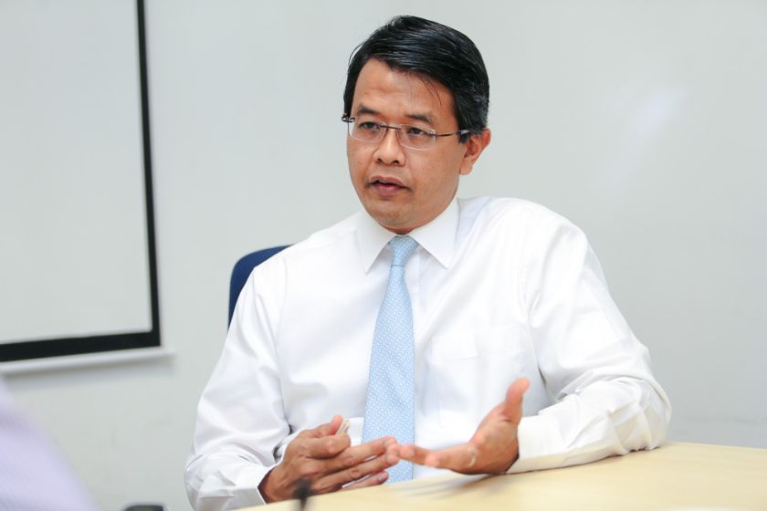 Azlam Shah Alias director of government and corporate affairs Tesco Stores Malaysia Bhd. u00e2u20acu201d Picture by Choo Choy May